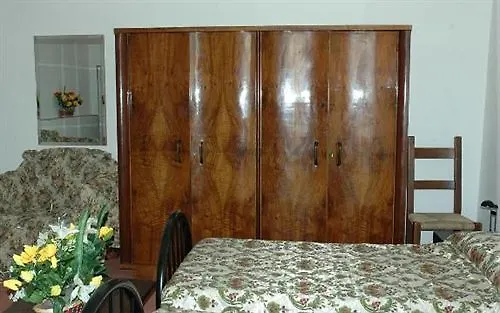 Guest House Sant'Ambrogio Florence Bed & Breakfast
