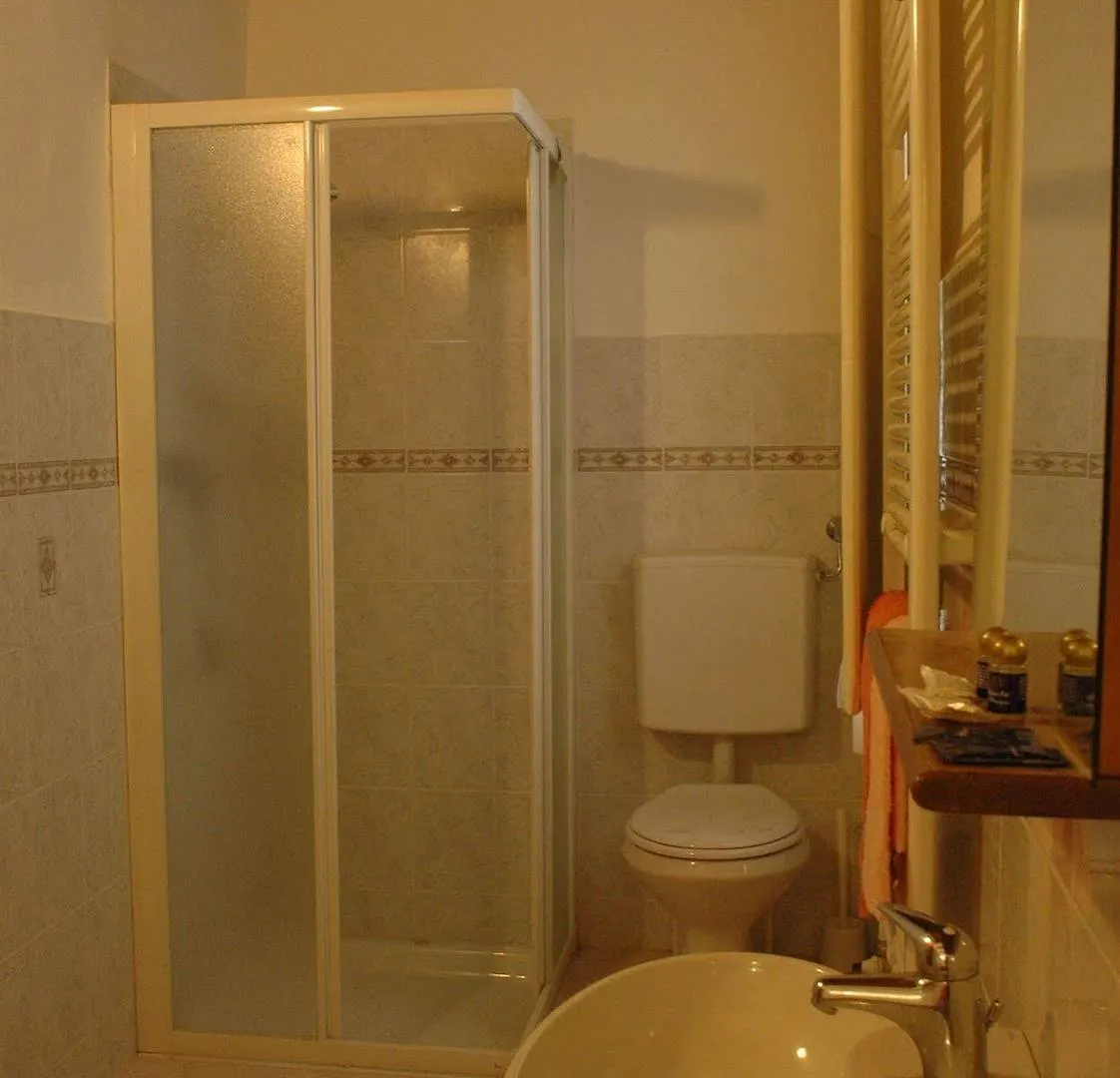 Guest House Sant'Ambrogio Florence 5*,  Italy